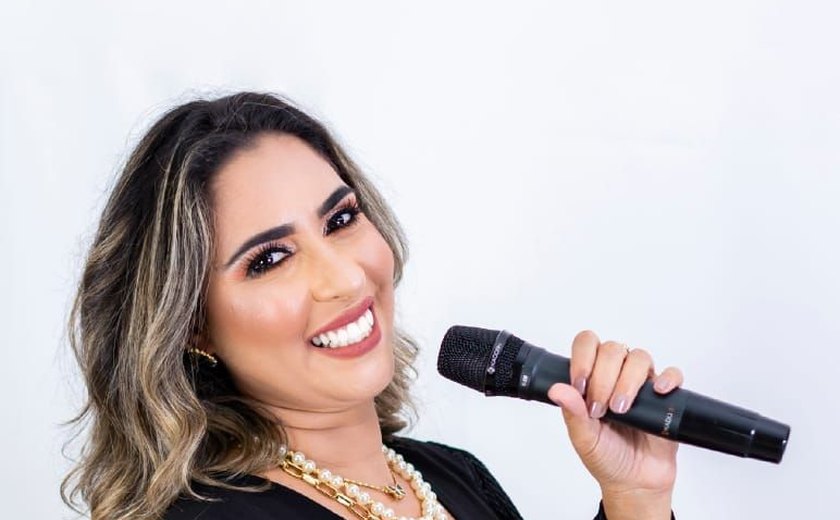 “Positivo pra Você” é o novo projeto da cantora Márcia Fernanda