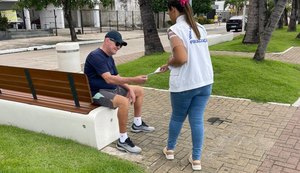 Vigilância Sanitária promove ações educativas sobre riscos do tabagismo