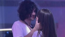 'BBB21': Após beijar Thaís, Fiuk diz que não queria ficar com ela e web não perdoa