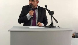 Vereador Deca propõe ao Poder Executivo a distribuição gratuita de uniforme escolar