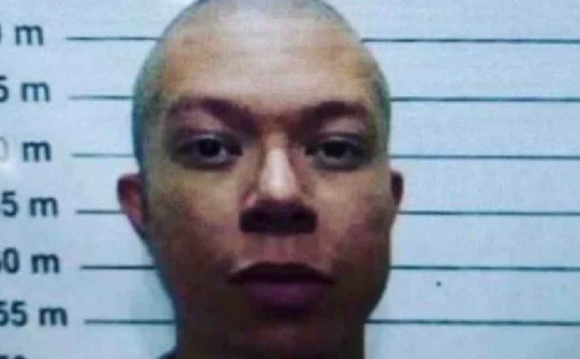 Abatido e com a cabeça raspada, vaza foto de DJ Ivis após ser levado para presídio