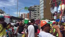 Pinto da Madrugada arrasta multidão pela orla marítima