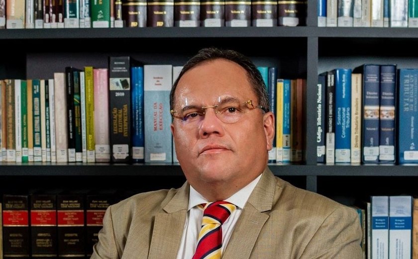 Advogado dá dicas para profissionais em início de carreira jurídica