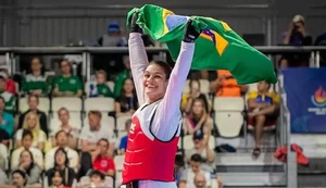 Maria Clara Pacheco é campeã mundial de taekwondo na China