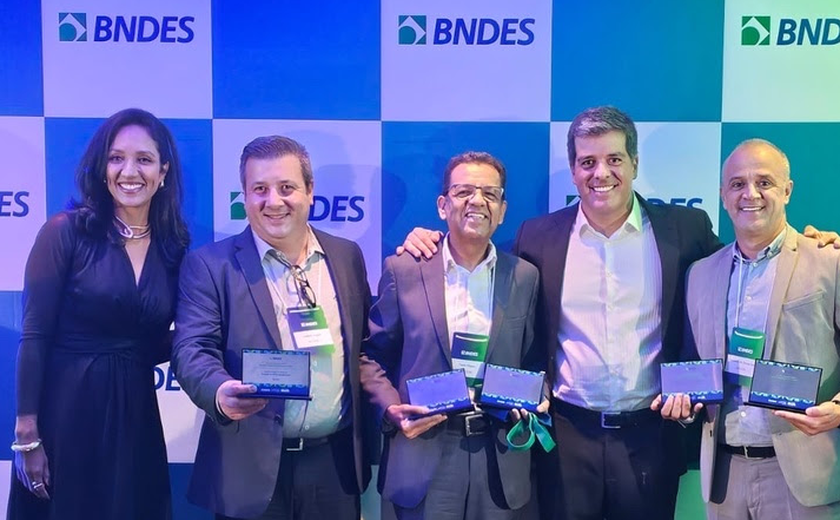Sicoob se destaca no Prêmio BNDES 2024 com reconhecimento em cinco categorias