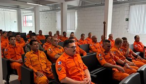 Corpo de Bombeiros inicia cursos de Resgate em Áreas Inundadas e Abordagem Técnica a Tentativas de Suicídio