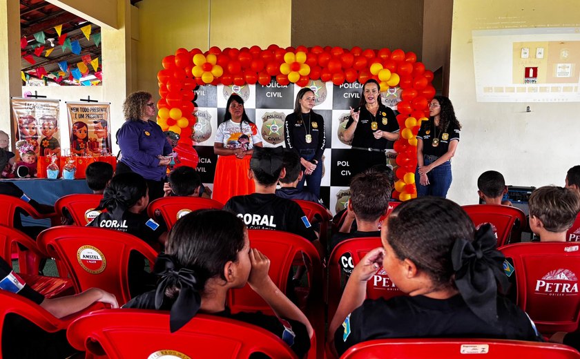 Polícia Civil promove ação educativa com crianças da Vila Emater e Pontal da Barra
