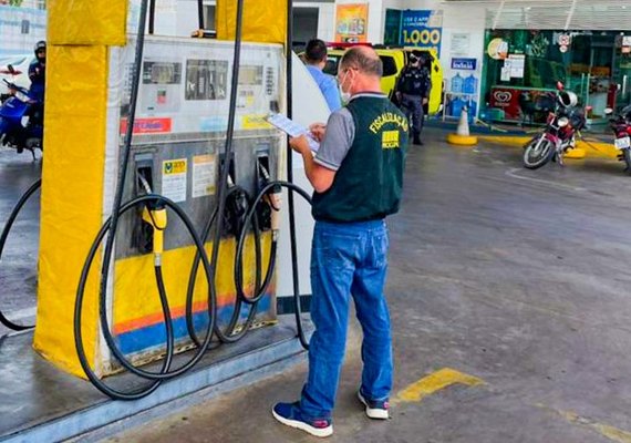 Pesquisa aponta variação no preço da gasolina entre R$ 6,22 e R$ 7,59 em Arapiraca