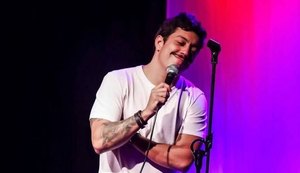 Renato Albani apresenta novo show no Teatro Gustavo Leite em abril