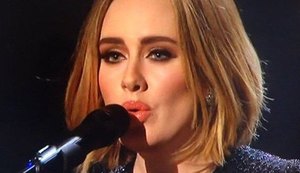 Adele é nomeada celebridade britânica mais rica com fortuna de R$ 703 milhões
