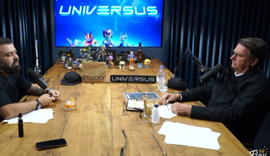 Flow Podcast faz alerta aos ouvintes durante entrevista de Bolsonaro