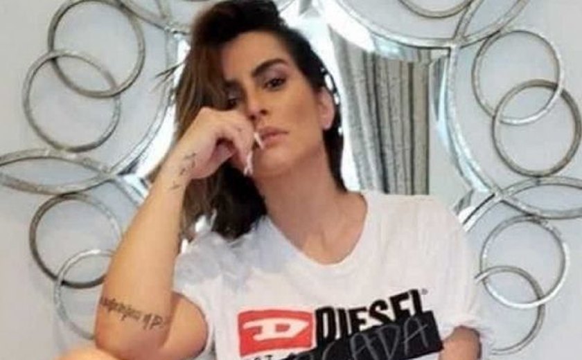 Cleo Pires posa para foto e comenta crítica frequente de haters
