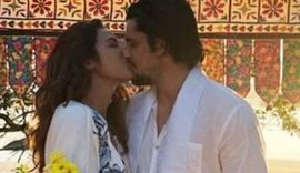 Após idas e vindas, Yanna Lavigne e Bruno Gissoni se casam