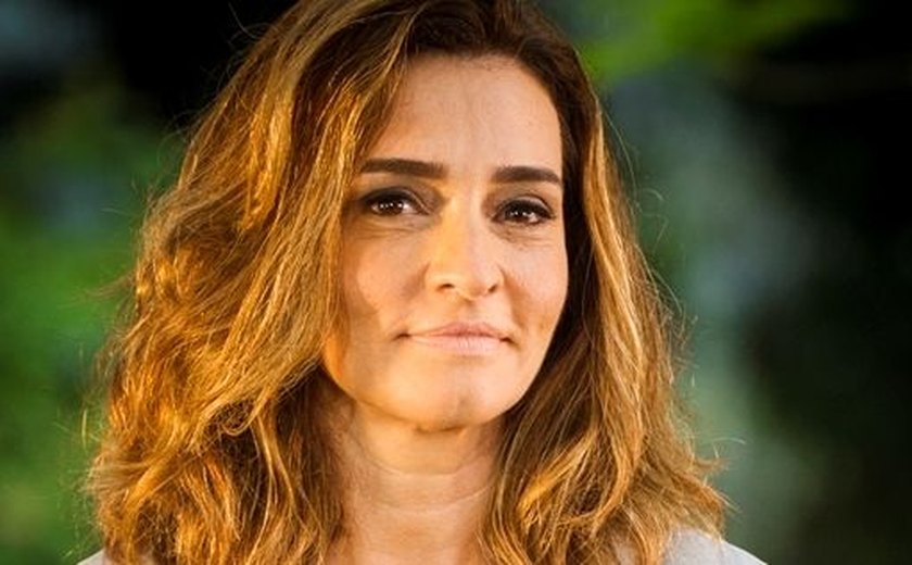Atriz Gisele Fróes é acusada de agressão por cineasta