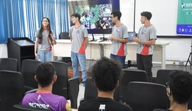 Alunos do Sesi apresentam projetos de iniciação científica a estudantes da Ufal
