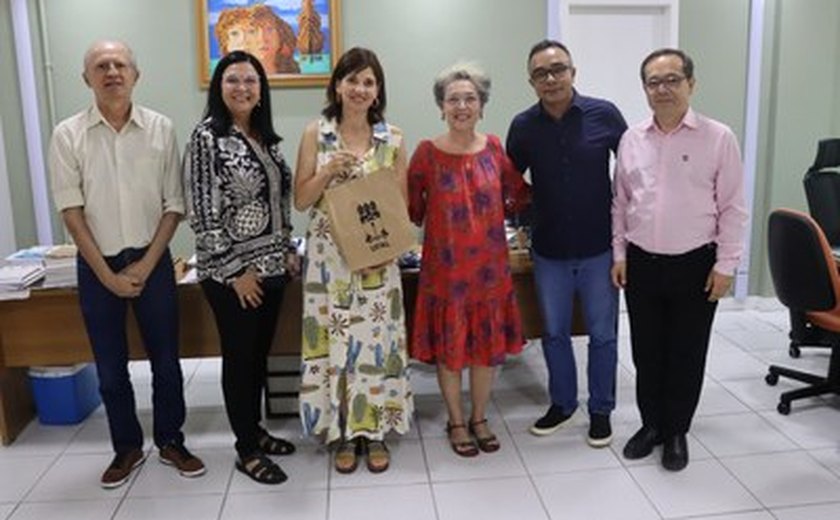 Ufal recebe vice-reitora da Universidade do Porto e reforça parceria internacional