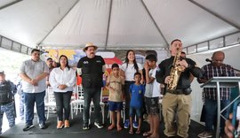 Em Rio Largo, GG entrega duas quadras esportivas visando o lazer e a prática esportiva para o povo