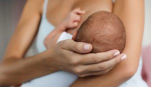 Anvisa autoriza registro de vacina que previne bronquiolite em bebês