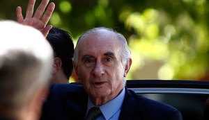 Fernando de la Rúa, ex-presidente argentino, morre ao 81 anos
