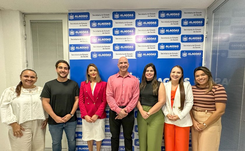 Cosems-AL participa de reunião sobre política nacional de prevenção e controle ao câncer durante encontro em Maceió