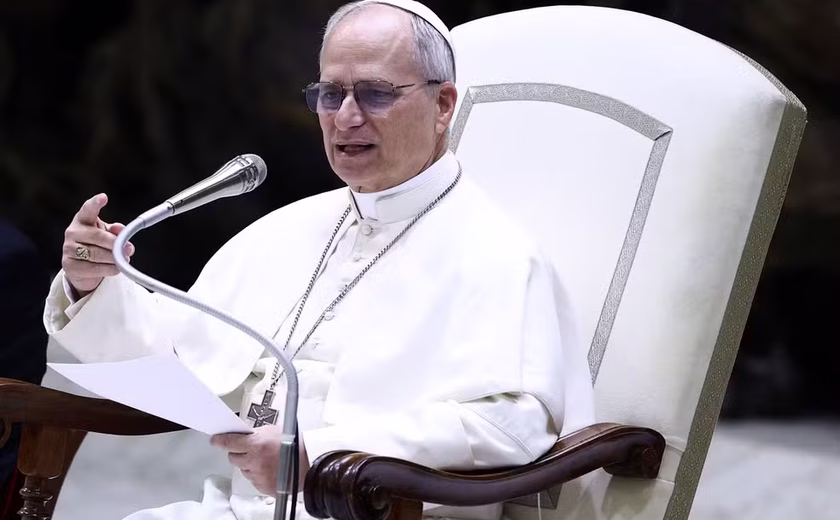 'Que a diplomacia faça silenciar as armas', diz Papa após entrada dos EUA na guerra