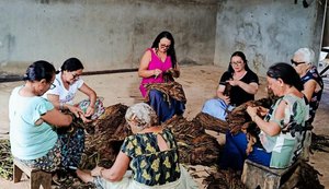 Destaladeiras de Fumo se apresentam no Theatro Homerinho na terça-feira (23)