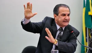 PF cumpre mandado de busca e apreensão contra Silas Malafaia no Aeroporto do Galeão