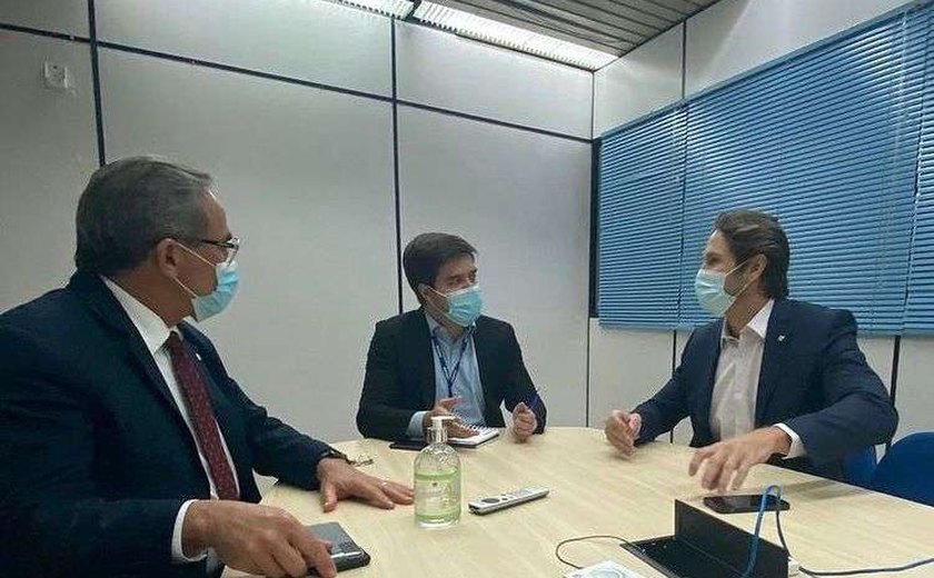 Pedro Vilela garante R$ 6 milhões para pequenos empreendedores e agricultores familiares