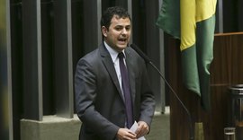 Deputado Glauber Braga é multado em ação de homem que incitou golpe
