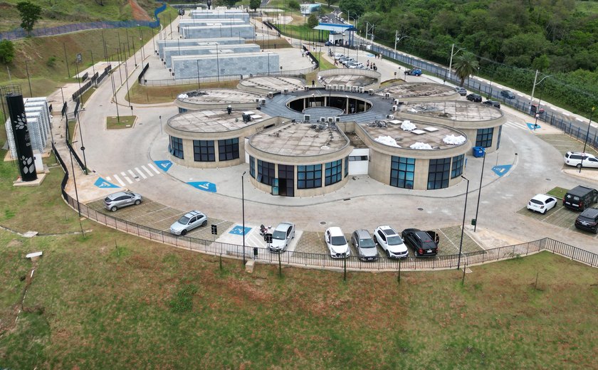Comissão de vereadores de Maceió faz visita técnica ao cemitério vertical público em Itapevi São Paulo