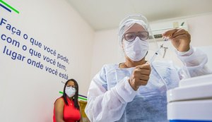 Covid-19: Hospital Regional de Arapiraca vacina todos os funcionários