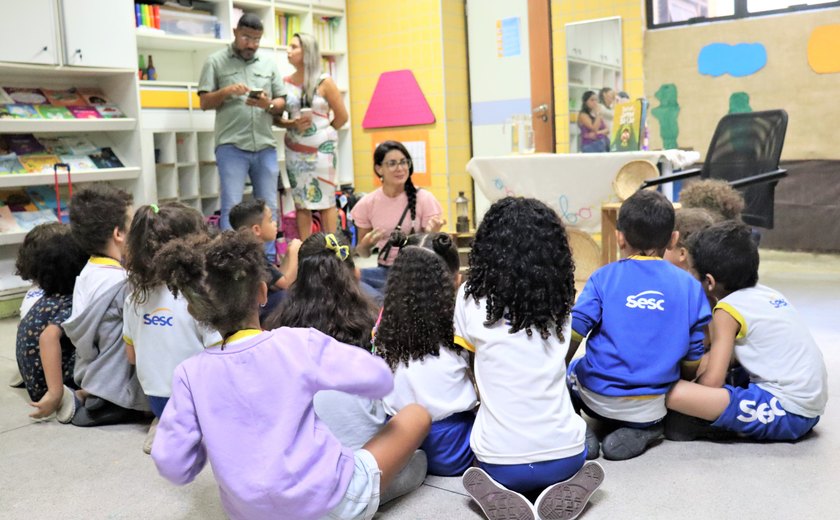 Alunos do Sesc Jaraguá participam de projeto literário com livros de autores alagoanos