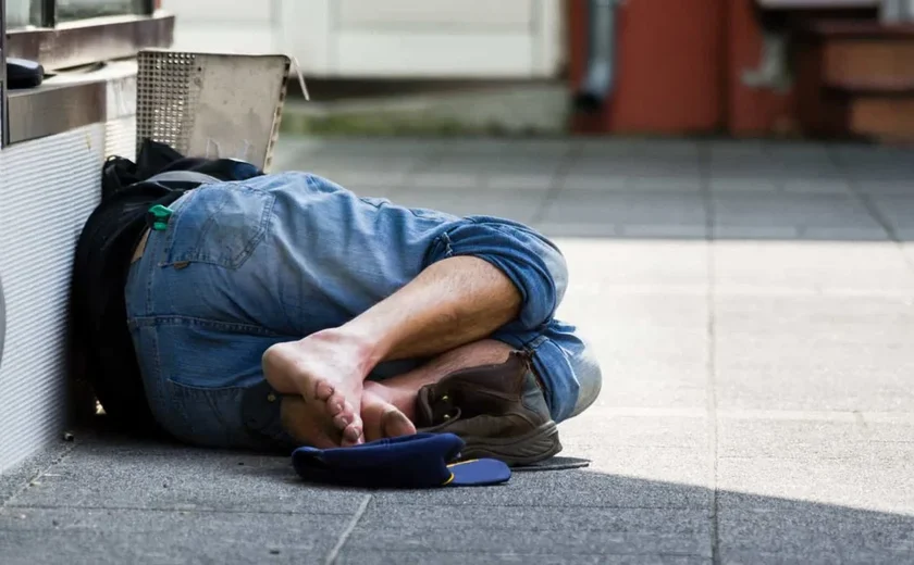 CNDH investiga violência contra moradores de rua