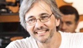 Diretor da Globo destrata contra-regra e chama figurantes de “desgraçados”
