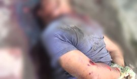 Corpo de homem é encontrado com mãos amarradas, polícia acredita que foi morto a pedradas