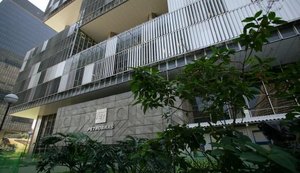 Produção da Petrobras em Campos acentua queda, tem menor nível em quase 17 anos