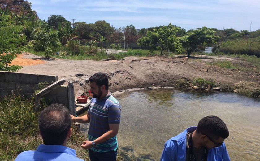 Arsal fiscaliza água distribuída aos usuários na Barra de São Miguel