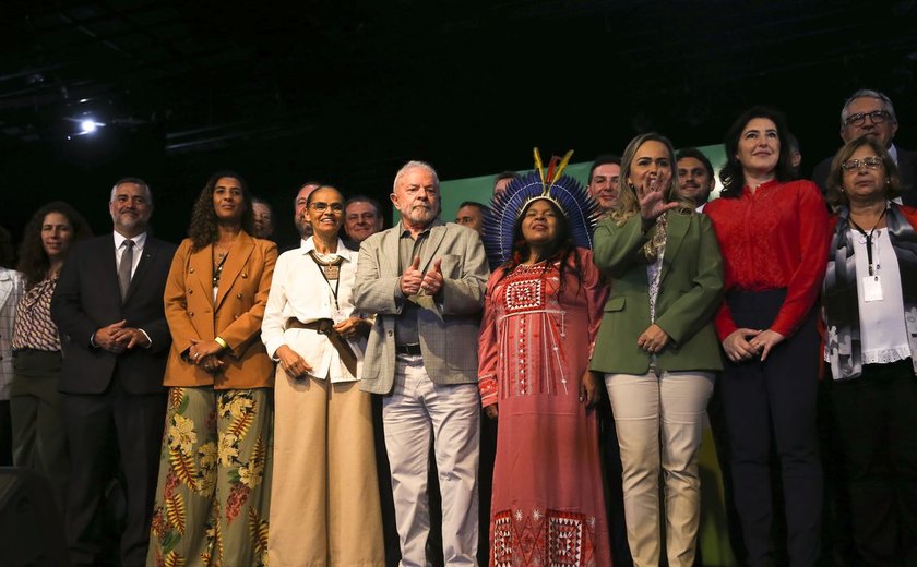 Novo governo terá 11 ministérios comandados por mulheres