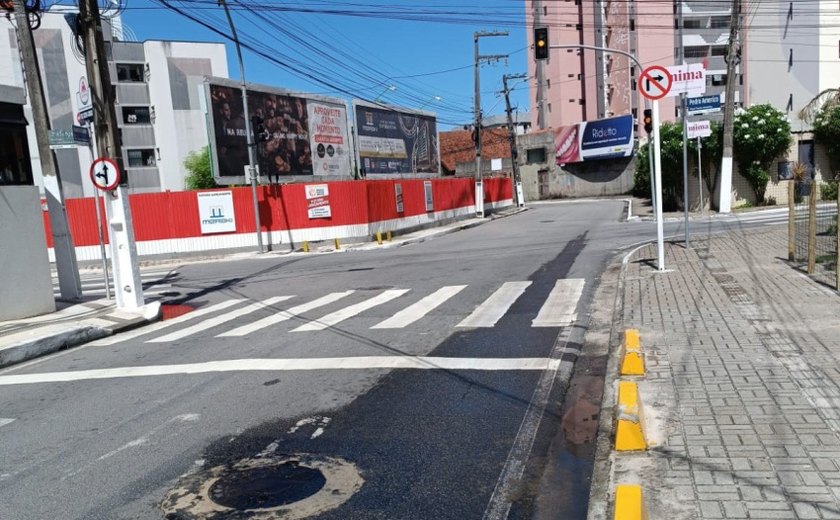Operação Línguas Sujas flagra vazamento de esgoto lançado na rede de drenagem