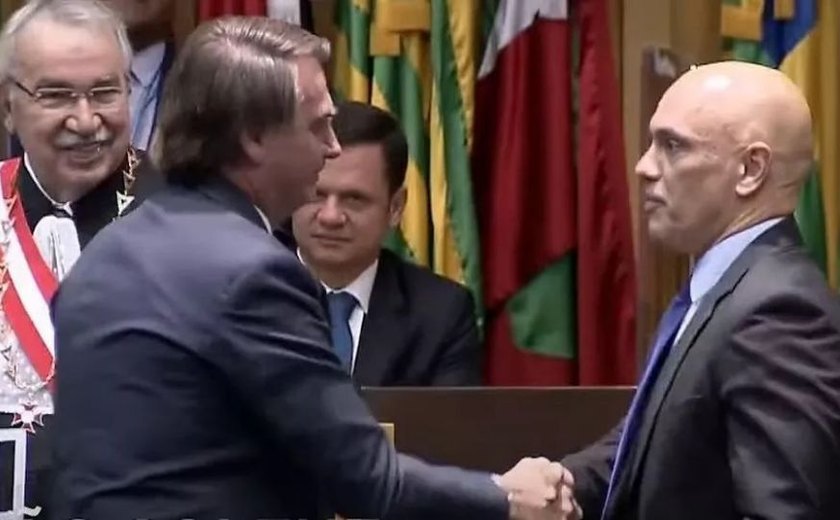 Bolsonaro volta a atacar Alexandre de Moraes: “Quer provocar. Ele quer intimidar quem?”