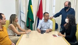 Presidente da Casal recebe Urbanitários para falar sobre ACT