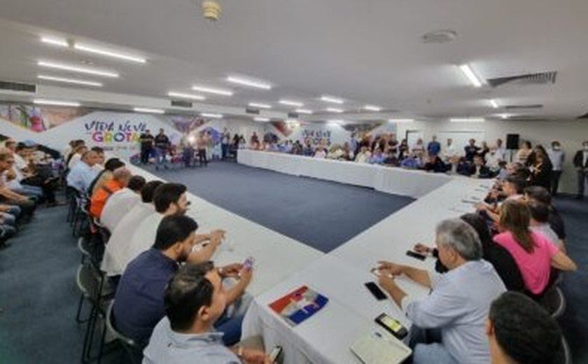 Prefeitos se reúnem e discutem situação dos municípios após fortes chuvas
