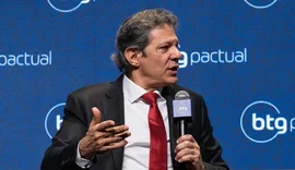 Haddad diz que política fiscal não depende apenas do governo federal
