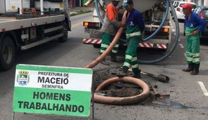 Prefeitura de Maceió realiza manutenção em galerias de água pluvial