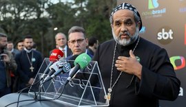 Padre Kelmon é desligado da Igreja e perde a batina de uma vez por todas: ‘Proibido de ministrar sacramentos’