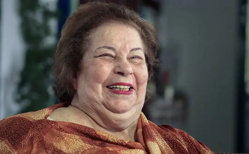 Nana Caymmi é velada no Theatro Municipal do Rio de Janeiro