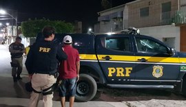 PRF prende homem por uso de documento falso após se envolver em acidente com viatura