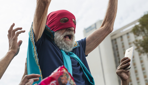Capitão Astúcia: o super-herói idoso do Brasil estreia nos cinemas