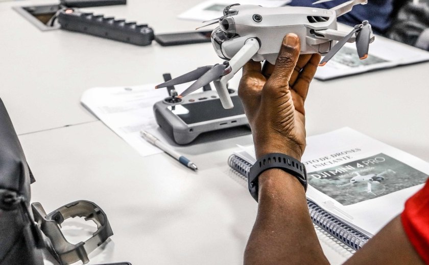 Segurança Cidadã capacita fiscais de postura para uso de drones
