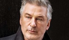 Caso Alec Baldwin: artistas pedem o fim do uso de armas reais em sets de filmagem